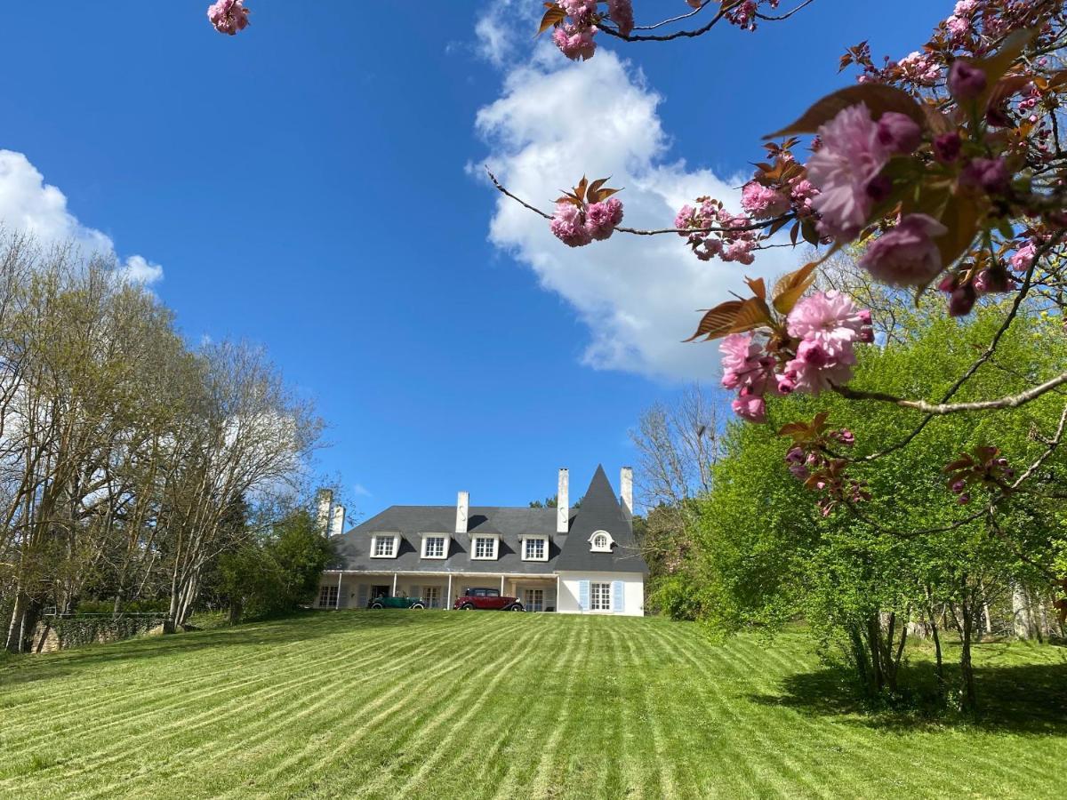 Manoir Et Appartements Avec Piscine Au Domaine De Bize Mirepoix Мирпуа Экстерьер фото
